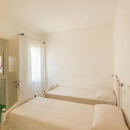 Appartement Elegant Ea Bianca 2 Bedroom Sleeps 6 Extra Bed Available N0614